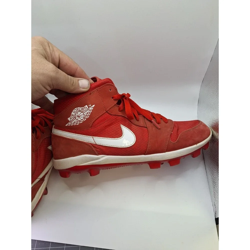 Nike Air Jordan 1 Retro MCS Mens Size 12 Baseball Cleats University Red Retro